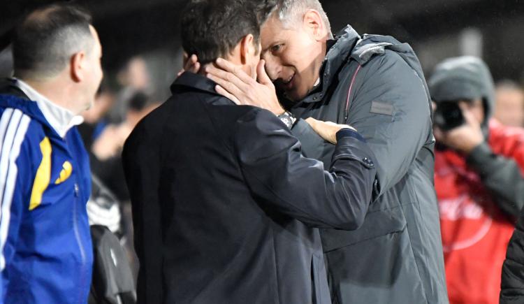 Imagen de Arruabarrena y Palermo, amigos entre copas: Boca empató 1-1 ante Platense