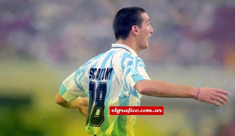 Imagen de El día que Lionel Scaloni fue verdugo de Brasil