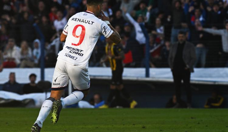 Imagen de Con un golazo de Luis Suárez, Nacional le ganó a Peñarol y se quedó con el clásico