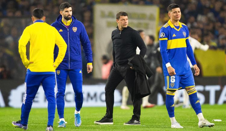 Imagen de La desazón de Battaglia, del reproche al planteo de Corinthians al cuestionamiento por la falta de recambio