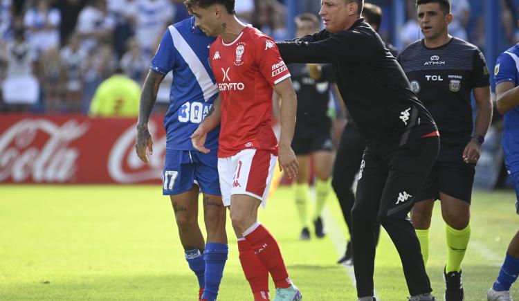 Imagen de El motivo por el cuál Sava asumirá en Atlético Tucumán en la novena fecha