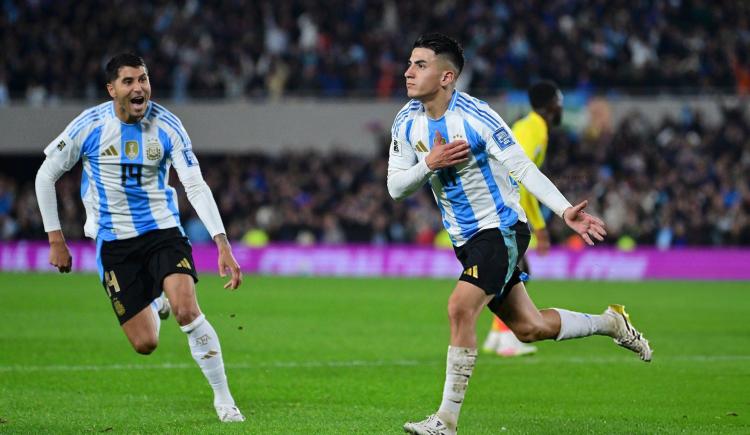Imagen de El presente de Thiago Almada: el día a día con Simeone, el Mundial 2026, el llamado de Boca y el regreso a Vélez