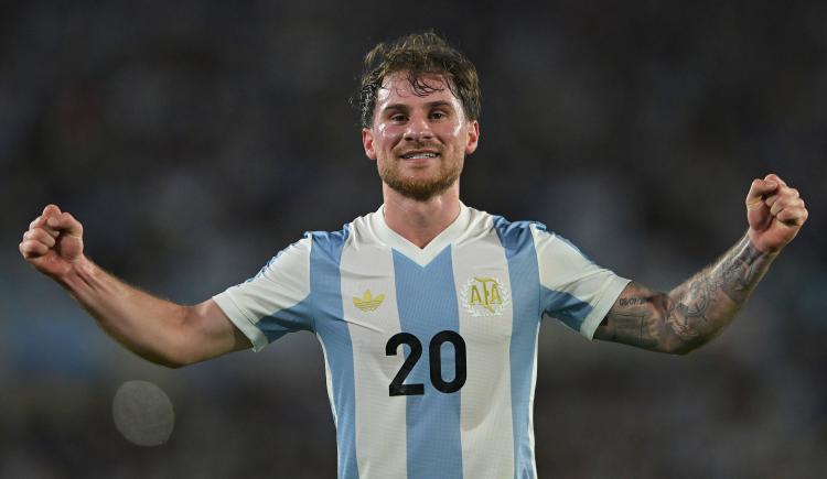 Imagen de Se juntaron las Ferraris: de Enzo para Alexis y llegó el tercer grito argentino