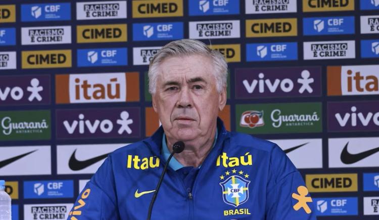 Imagen de Carlo Ancelotti define el camino de Brasil: sorpresas, regresos y bajas de peso en la prelista para el Mundial 2026