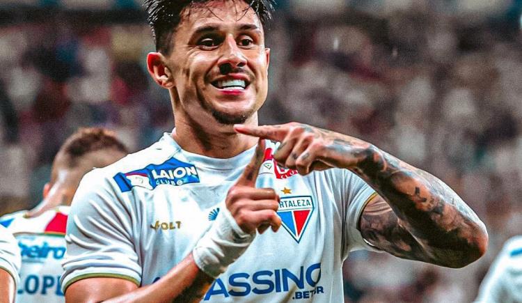 Imagen de Adam Bareiro será refuerzo de Boca: Fortaleza bajó las pretensiones y hay acuerdo por el ex River