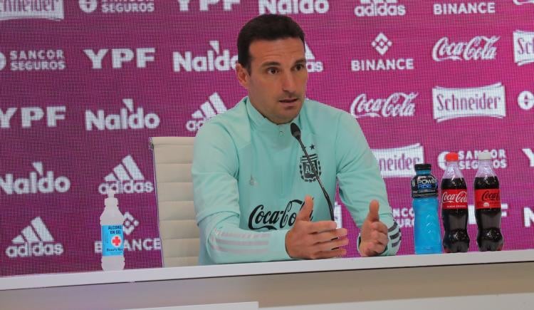 Imagen de Scaloni: "¿Para qué pensar en el futuro? Messi está ahora"