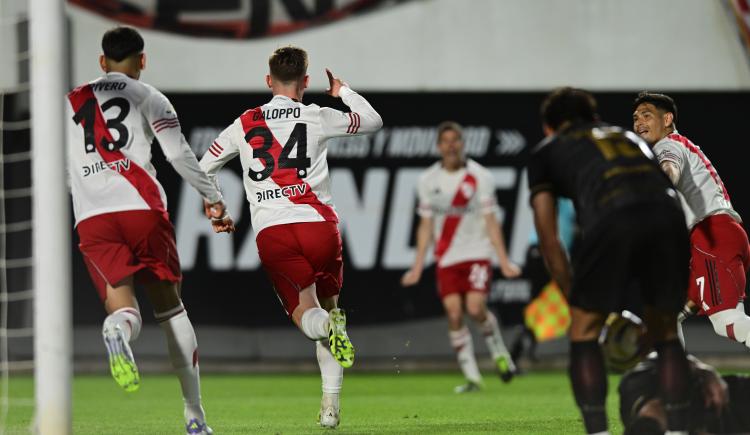 Imagen de River metió dos en UNO: la ráfaga del Millonario ante Estudiantes