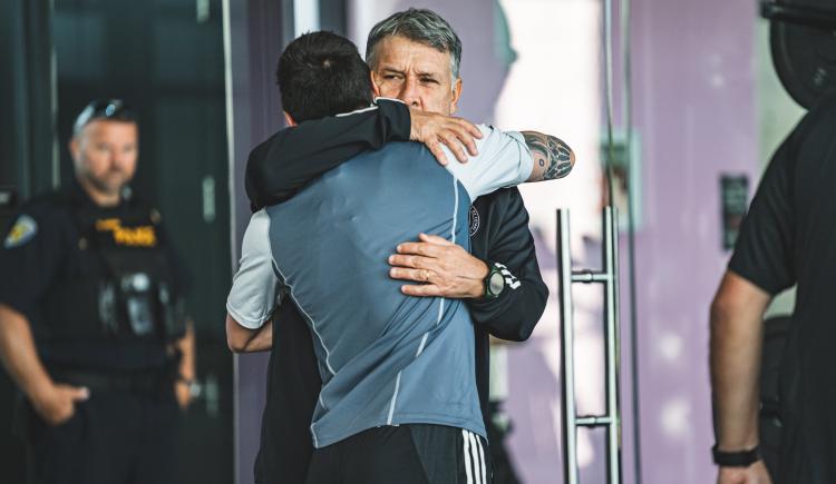 Imagen de Todos los entrenadores de la carrera de Lionel Messi