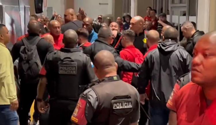 Imagen de Hostil recibimiento para Flamengo luego de la eliminación