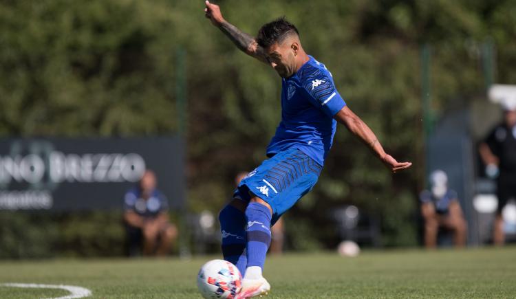 Imagen de VÉLEZ DERROTÓ A ALMIRANTE BROWN EN EL PRIMER AMISTOSO DE LA PRETEMPORADA