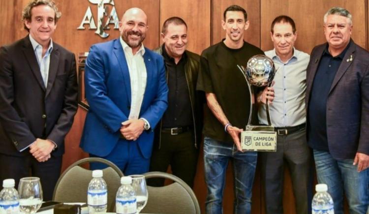 Imagen de Continúa el debate: cuál fue la postura de River sobre el título de Rosario Central