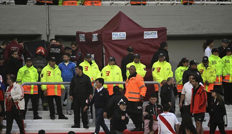 Imagen de La clausura de la tribuna Sívori se extendió hasta el martes