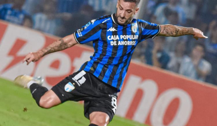 Imagen de Atlético Tucumán sumó su primera victoria en la era Falcioni