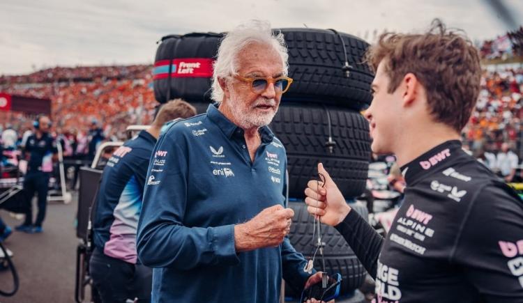 Imagen de El pontífice de Alpine: Briatore y un mensaje positivo para el equipo de Colapinto