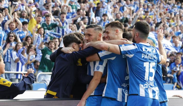 Imagen de Scaloni está feliz: Deportivo La Coruña ascendió a Segunda en España