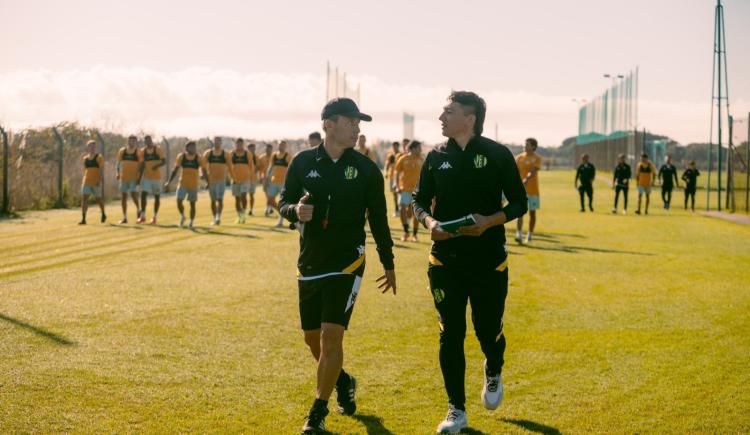 Imagen de Israel Damonte asumió como entrenador de Aldosivi