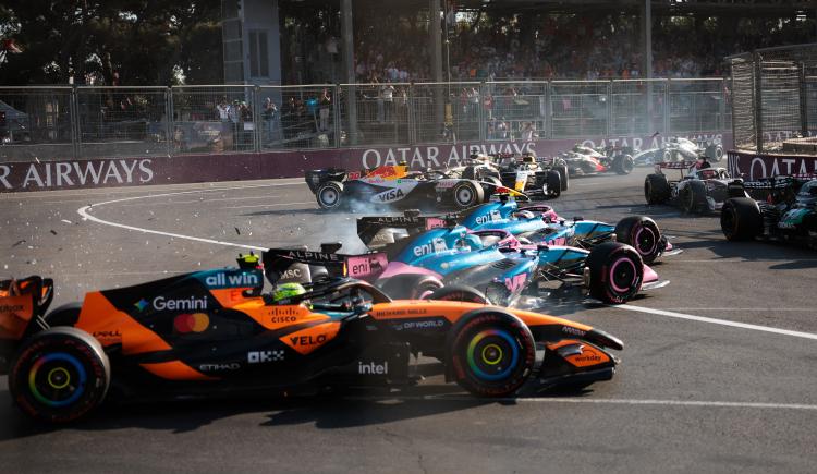 Imagen de Franco Colapinto protagonizó un choque y abandonó en el Gran Premio de Azerbaiyán