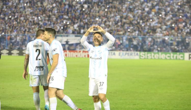 Imagen de Golazos de larga distancia en el fútbol argentino