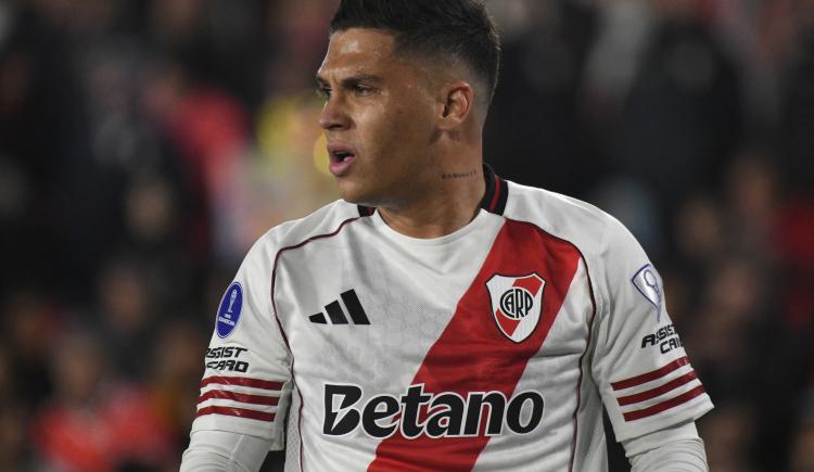 Imagen de Juan Fernando Quintero le tiró un dardo a Coudet y puso en duda su futuro en River