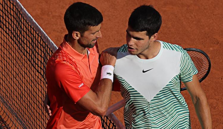 Imagen de Para alquilar balcones: Carlos Alcaraz y Novak Djokovic se disputarán el oro en los Juegos Olímpicos de París 2024