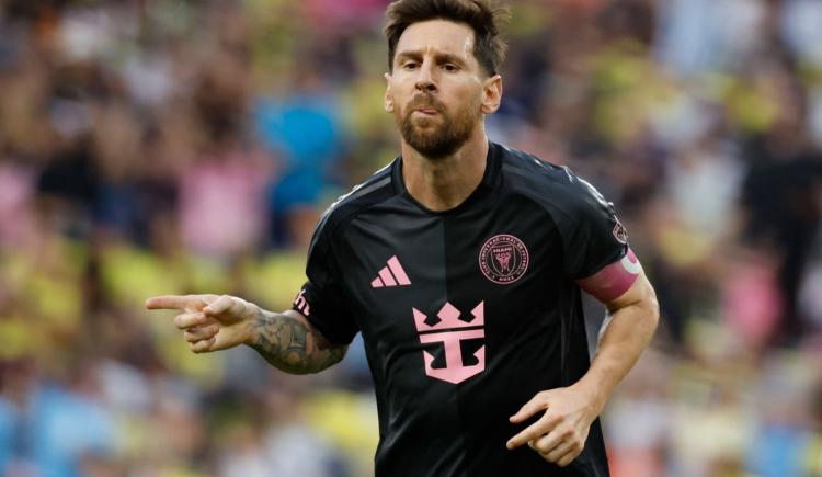 Imagen de Nashville dejó el pasto para Baltasar y otro Rey Mago: show con triplete de Messi
