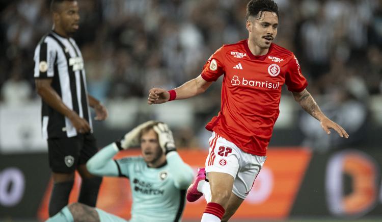 Imagen de El increíble blooper del arquero de Botafogo ante Internacional