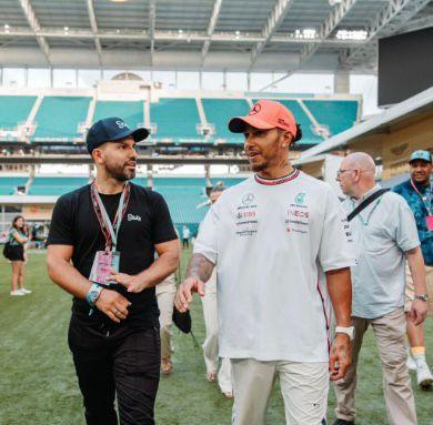 Imagen de Sergio Agüero y Lewis Hamilton, un encuentro de notables