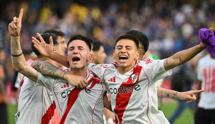 Imagen de El guiño a River de Franco Mastantuono y Claudio Echeverri