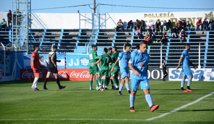 Imagen de Ferro goleó y será rival de Boca en 16avos