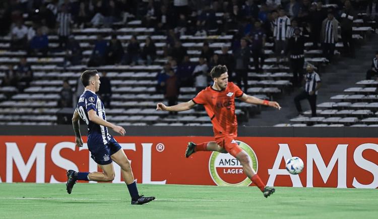 Imagen de Talleres no pudo con Libertad y quedó al borde de la eliminación en la Libertadores