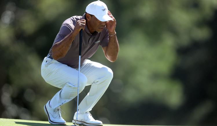 Imagen de Tiger Woods: sin sexo y con nuevo récord al volver a su primer amor