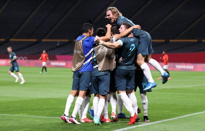 Imagen de ARGENTINA SE RECUPERÓ CON UN TRIUNFO POR LA MÍNIMA