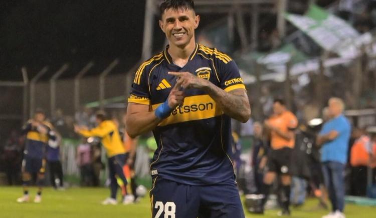 Imagen de Acá está el nueve de Boca: Así fue el doblete de Bareiro en su debut