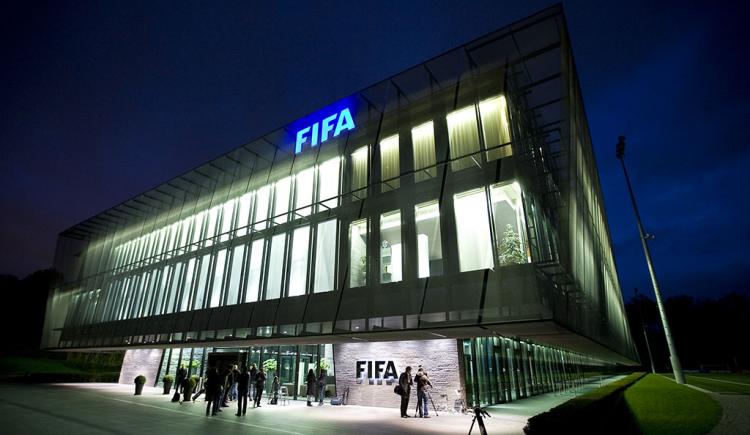 Imagen de FIFA CALIFICÓ LA SUPERLIGA EUROPEA COMO UNA "LIGA SEPARATISTA"