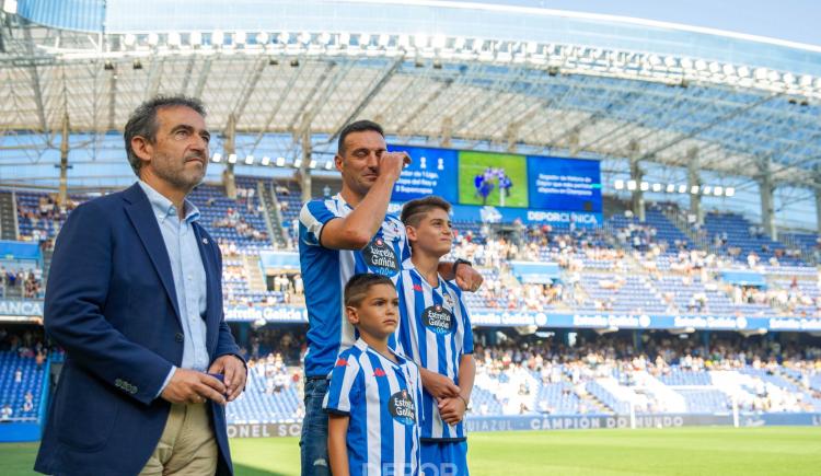 Imagen de Una leyenda en Riazor: emocionante homenaje para Lionel Scaloni de Deportivo La Coruña