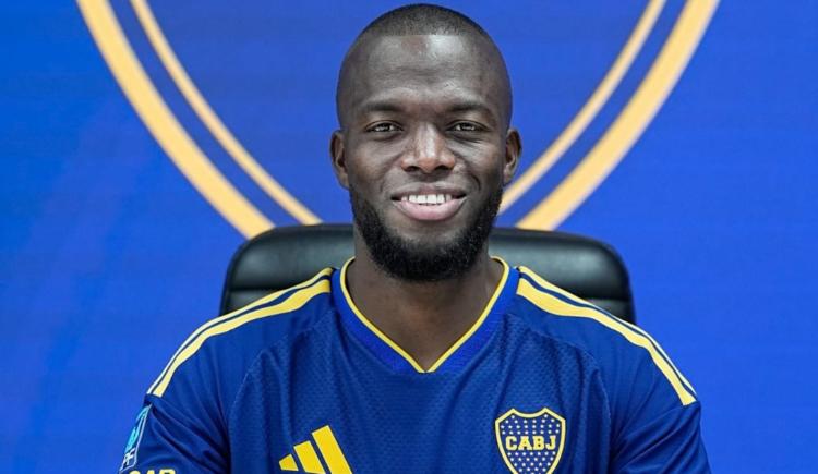 Imagen de Enner Valencia ya es jugador de Boca