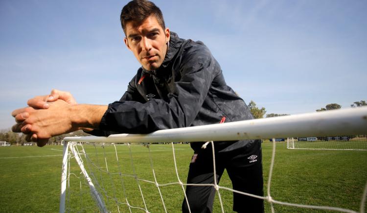 Imagen de Conmovedor mensaje de Mariano Andújar en su retiro del fútbol