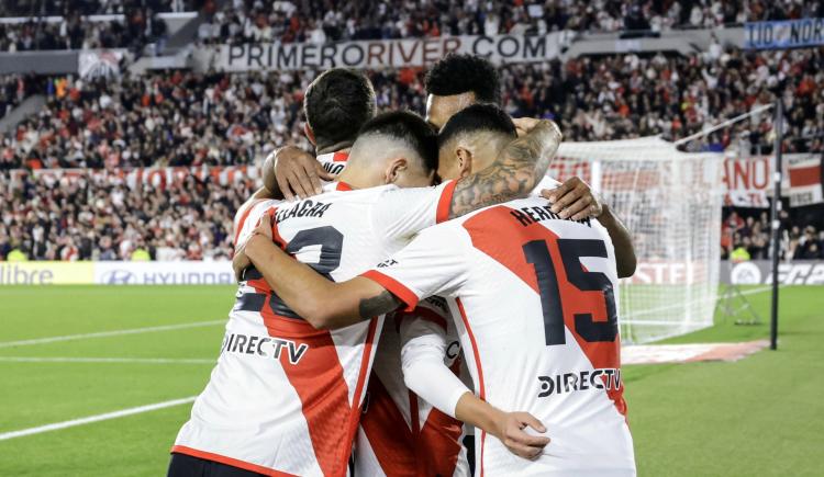 Imagen de River venció 2-0 a Nacional y lidera en soledad