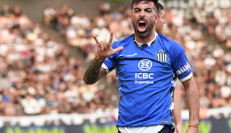 Imagen de Talleres derrotó merecidamente a Platense y saltó a la punta