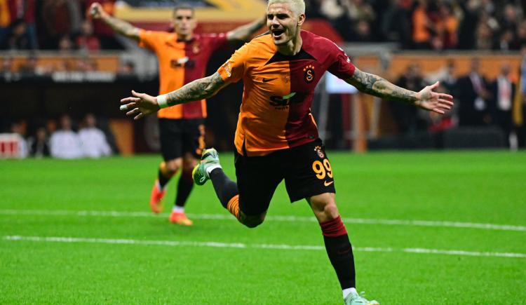 Imagen de Icardi marcó un doblete y le dio el triunfo a Galatasaray