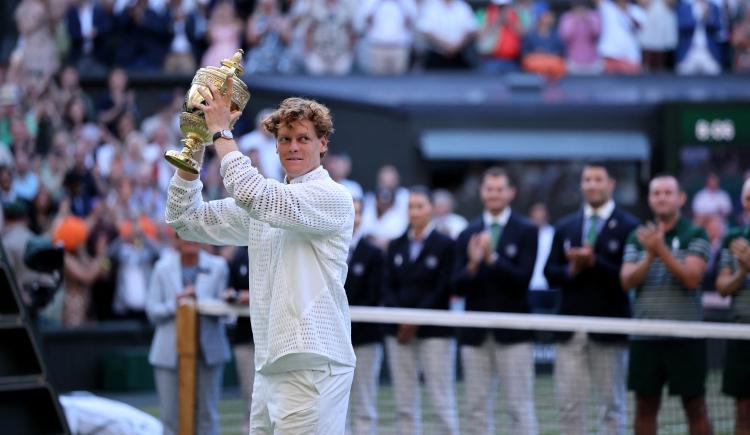 Imagen de Jannik Sinner no dejó dudas y defendió el título con éxito en Wimbledon