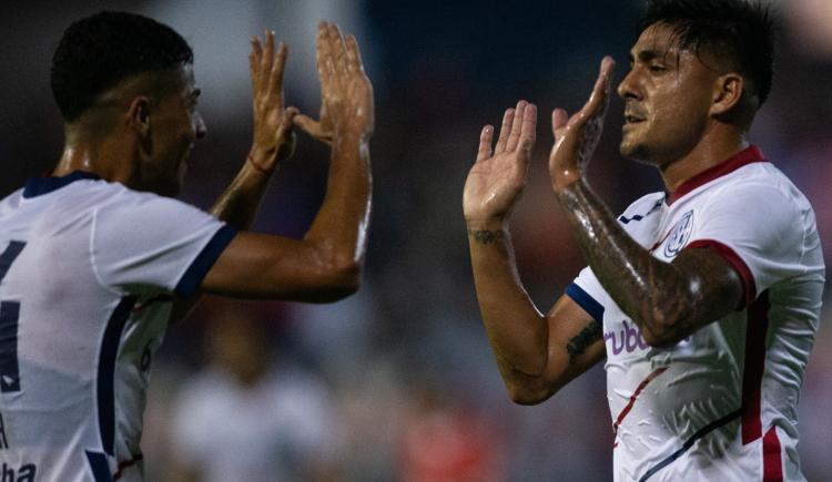 Imagen de San Lorenzo trabajó más de la cuenta para eliminar a Independiente de Chivilcoy