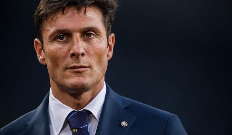 Imagen de El partido de leyendas de Zanetti, un suceso internacional inédito