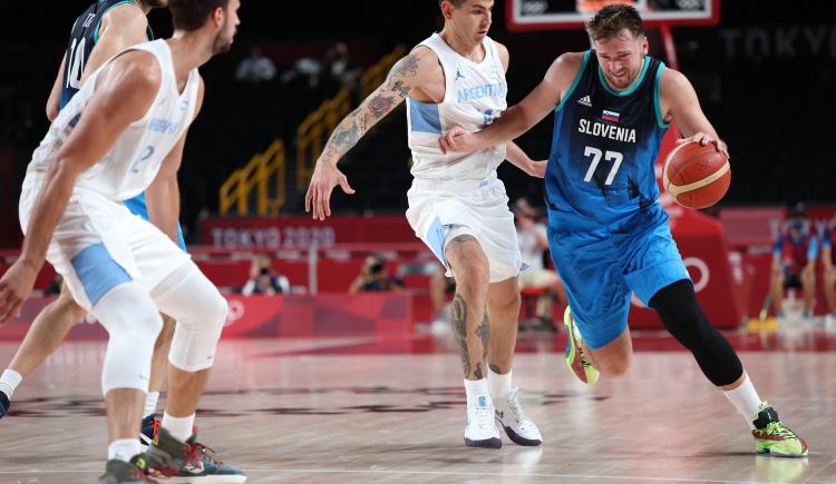 Imagen de ARGENTINA CAYÓ EN SU DEBUT ANTE UN IMPARABLE DONCIC