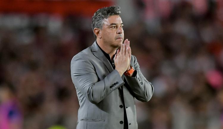 Imagen de Otro golpe para River: una de sus figuras sufrió una molestia y sería baja ante Estudiantes