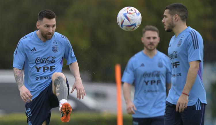 Imagen de Emiliano Buendía, el jugador de moda en Europa: el consejo de Messi y el deseo de jugar en un grande de Argentina