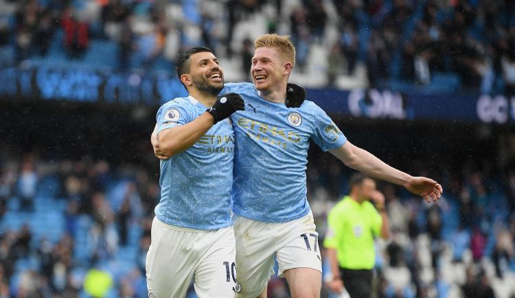 Imagen de De Kun Agüero para De Bruyne, su gran socio en Manchester City