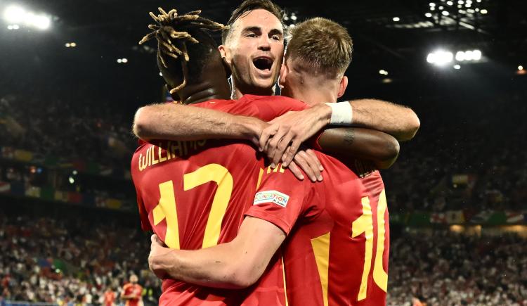 Imagen de España le dio vuelta el partido a Georgia y se floreó para pasar a cuartos de final