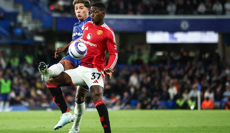 Imagen de Enzo quiere Champions: Chelsea le ganó 1-0 al Manchester United de Garnacho