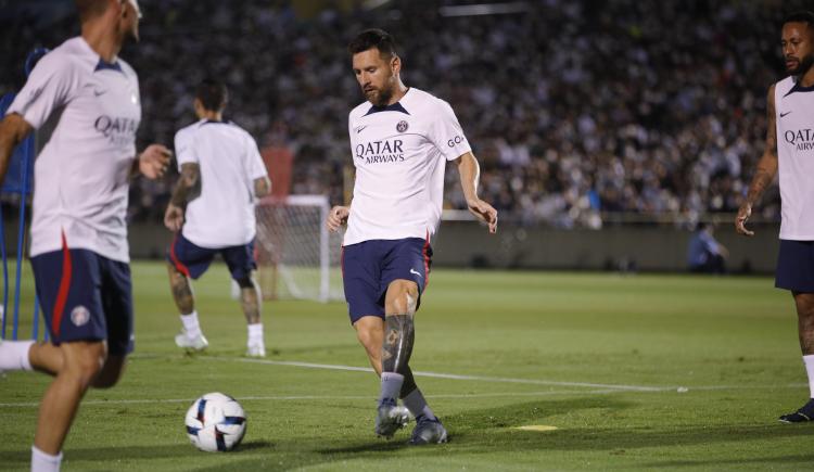 Imagen de Furor por Messi y el PSG en Japón: 15 mil personas vieron el entrenamiento de PSG